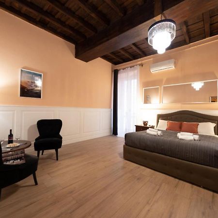 רומא The Best Rent - Apartment Near Fontana Di Trevi מראה חיצוני תמונה