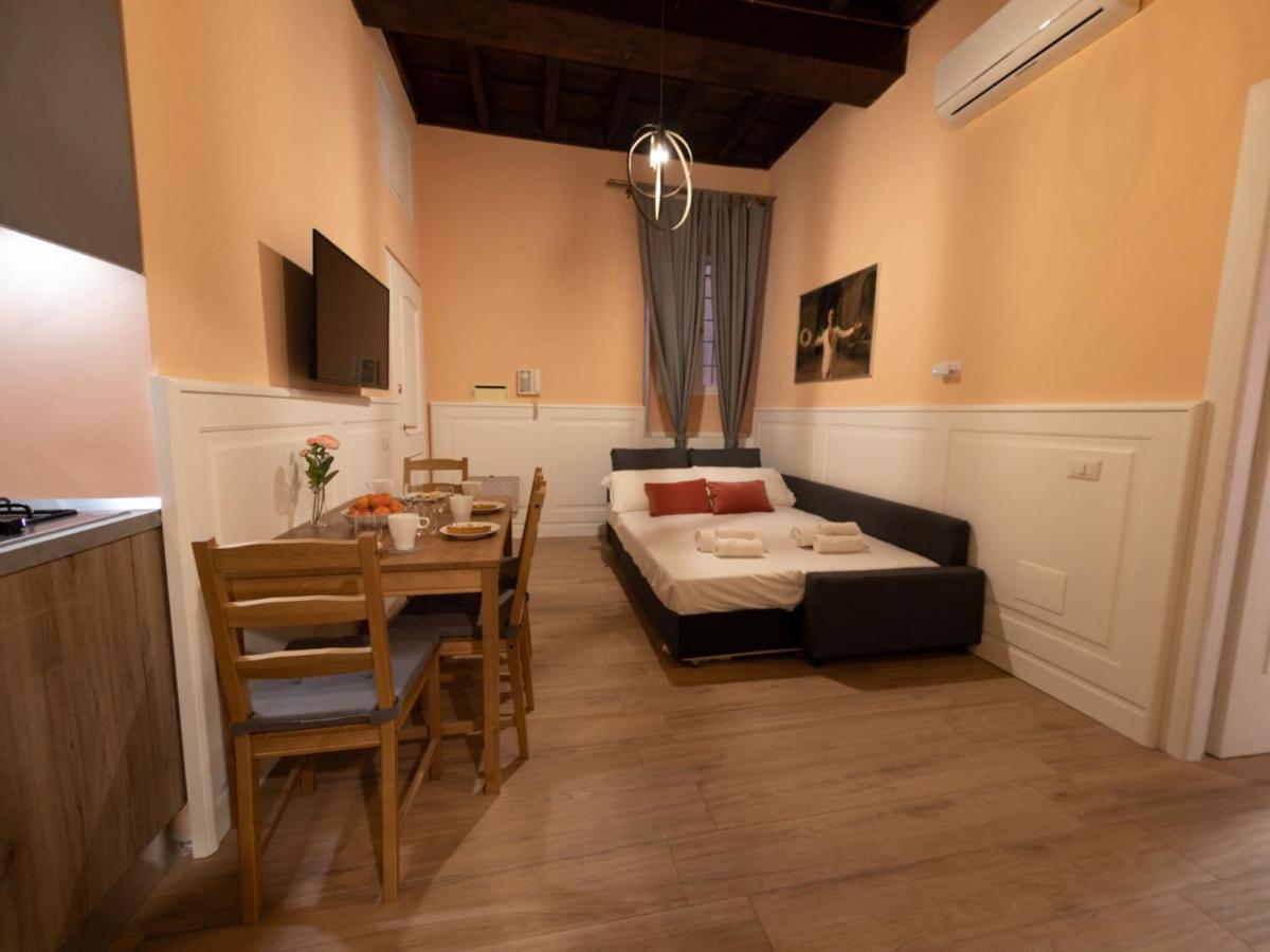 רומא The Best Rent - Apartment Near Fontana Di Trevi מראה חיצוני תמונה