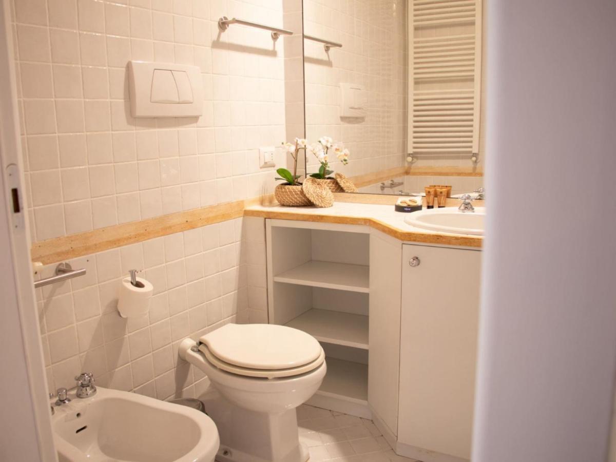 רומא The Best Rent - Apartment Near Fontana Di Trevi מראה חיצוני תמונה